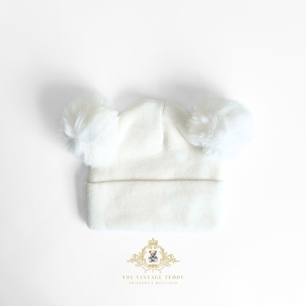 NWT Cute Baby & Toddler Girls Teddy Bear Fur Pom Pom Knit Cap Snow White OS